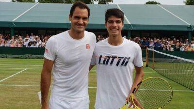 Carlos Alcaraz pays tribute to Roger Federer as the tennis great announces his tennis retirement