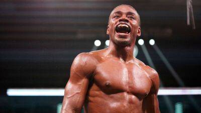 Terence Crawford - Manny Pacquiao - Errol Spence-Junior - Sources - Errol Spence Jr., Terence Crawford agree to terms for potential Nov. 19 megafight - espn.com -  Las Vegas - state Texas