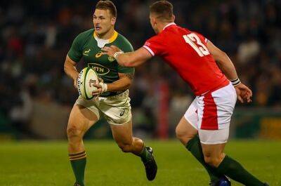 Jake White - Jacques Nienaber - 'Lock at 12' or 'Agent of Chaos', Esterhuizen doesn't care for tags as long as he shines for Boks - news24.com - Britain - France - Argentina - state Indiana - county White
