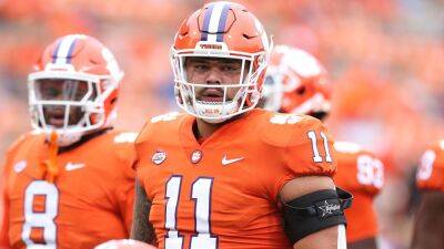 Dabo Swinney - Clemson football star reveals tragic news of teen sister's death after brain cancer battle - foxnews.com - state Louisiana