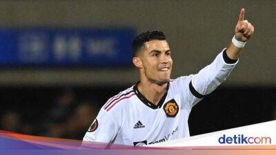 Ronaldo Pecah Telur! Cetak Gol dari... Penalti