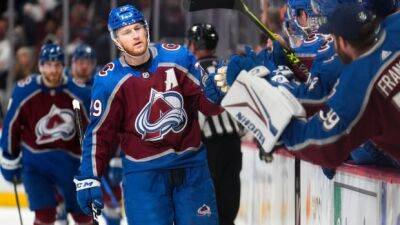 MacKinnon says he and Avalanche are close on contract extension