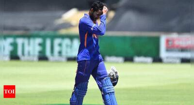 Ambulance inside ground after Chintan Gaja's wild throw injures Venkatesh Iyer - timesofindia.indiatimes.com - India