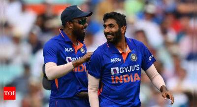 Ravi Bishnoi - India have taken risk by picking only four specialist pacers for T20 World Cup: Mitchell Johnson - timesofindia.indiatimes.com - Britain - Australia - Uae - India - Pakistan - county Johnson - county Mitchell