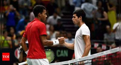 Italy and Germany advance in Davis Cup, Carlos Alcaraz has losing homecoming