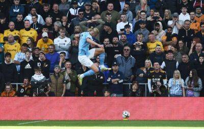 Wolves 0 Man City 3 - Highlights