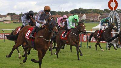 Summerghand edges Commanche Falls to Ayr Gold Cup - rte.ie - Scotland