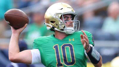 Michael Reaves - Notre Dame QB Drew Pyne gets ripped by offensive coordinator after rough start to game - foxnews.com - Ireland - state Indiana - state California - state Ohio - county Marshall