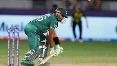 Babar Azam - Asia Cup - Ex South Africa Opener Suggests How Babar Azam Can Improve Strike Rate - sports.ndtv.com - South Africa - Dubai - Pakistan