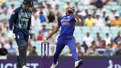 Mohammed Shami Ruled Out Of T20I Series vs Australia After Testing COVID-19 Positive, Umesh Yadav Named Replacement