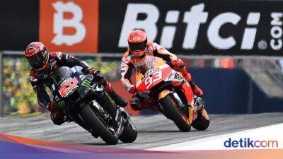 Marc Marquez - Fabio Quartararo - MotoGP Aragon 2022: Tiga Rider Crash, Quartararo Tubruk Marquez - sport.detik.com