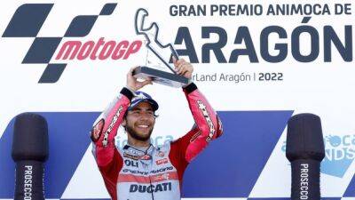 Bastianini pips Bagnaia to win Aragon GP as Quartararo crashes