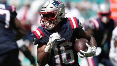 Patriots' Jakobi Meyers questions team's offensive game plan: report
