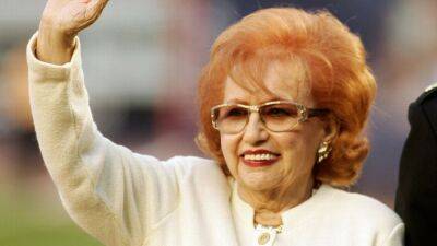Joan Hodges, widow of Hall of Famer Gil Hodges, dies at 95 - espn.com - New York -  New York -  Los Angeles -  Sandy