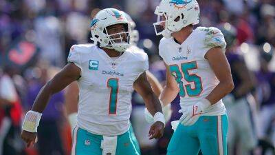 Tua Tagovailoa's monster game propels Dolphins to stunning comeback victory over Ravens