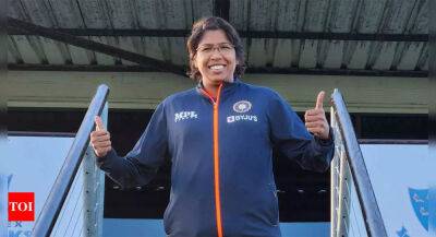 This series is for retiring Jhulu di: Smriti Mandhana - timesofindia.indiatimes.com - India