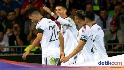 Cristiano Ronaldo - Europa Di-Liga - Skuad MU Dikabarkan Keracunan Makanan, 12 Orang Sakit - sport.detik.com - Manchester - Moldova