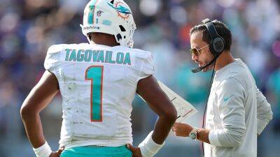 Mike Macdaniel - Miami Dolphins - Dolphins' Mike McDaniel details the 'f--- it' play, words of encouragement for Tua Tagovailoa - foxnews.com - county Patrick - state Maryland
