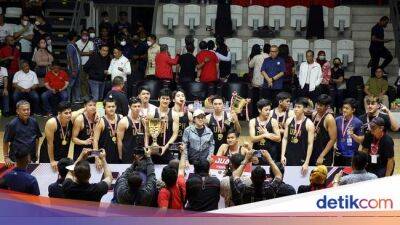 UPH dan Esa Unggul Juara Turnamen Basket Antaruniversitas - sport.detik.com - Indonesia -  Jakarta