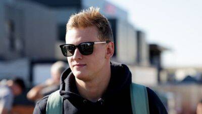 Mick Schumacher shuts down speculation about his F1 future