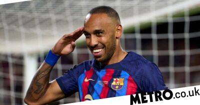 Chelsea complete signing of Pierre-Emerick Aubameyang from Barcelona