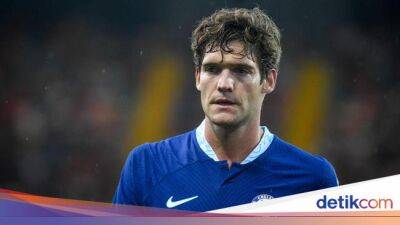 Antonio Conte - Marcos Alonso - Los Blancos - Liga Europa - Marcos Alonso Putus Kontrak di Chelsea, Jadi ke Barcelona? - sport.detik.com -  Lima