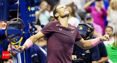 Rafael Nadal - Richard Gasquet - Fabio Fognini - US Open 2022: Rafael Nadal overcomes freak racquet injury and Fabio Fognini to reach third round - timesofindia.indiatimes.com - France - Italy - Usa - Australia - county Arthur - county Ashe