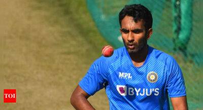 Warwickshire sign India all-rounder Jayant Yadav for rest of County season