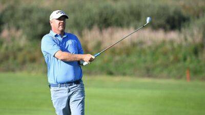 Ross McGowan holds one-shot lead in Farso