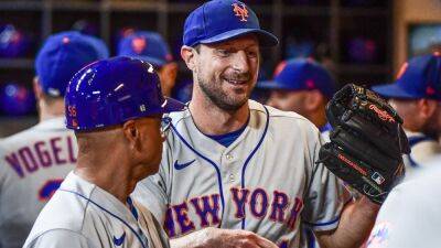 Justin Verlander - Cy Young - Max Scherzer - Pete Alonso - Max Scherzer exits amid perfect game bid, still wins 200th of career as New York Mets return to playoffs for first time since 2016 - espn.com - Washington - New York -  New York -  Atlanta -  Milwaukee