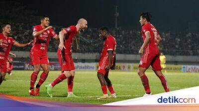 Ondrej Kudela - Thomas Doll - Persib Bandung - Persija Segera Gelar Persiapan Lawan Persib meski Liga 1 Lagi Libur - sport.detik.com - Indonesia -  Jakarta