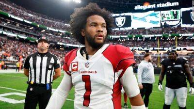 Kyler Murray - Las Vegas police investigating incident in which fan allegedly struck NFL quarterback Kyler Murray - edition.cnn.com - county Murray - state Arizona -  Las Vegas -  Murray
