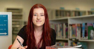 Manchester college that 'cares deeply about supporting students' sees A-Level student pursue her dream career - manchestereveningnews.co.uk - Manchester