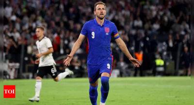 Mark Bullingham - World Cup captains to wear anti-discrimination armbands - timesofindia.indiatimes.com - Qatar - France - Germany - Netherlands - Italy - county Gulf