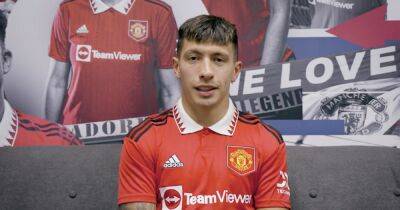 Lisandro Martinez sends message on 'connection' with Manchester United fans