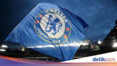 Kandang Chelsea Sepi