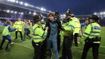 Patrick Vieira - Football-related arrests made in England and Wales in 2021-22 highest in 8 seasons - channelnewsasia.com - Britain