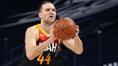 Utah Jazz to trade Bojan Bogdanovic to Detroit Pistons for Kelly Olynyk, Saben Lee, sources say