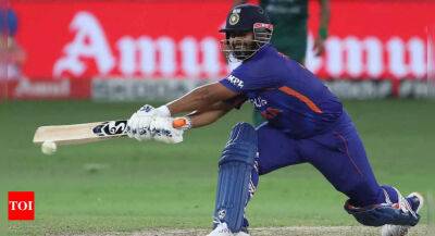 Rishabh Pant with his 'dare and courage' is a must in Indian starting line-up: Adam Gilchrist