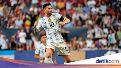 Lionel Messi - El País - Stiker Messi Laku Diburu Fans, Harganya Tembus UMR Argentina - sport.detik.com - Argentina -  Buenos Aires
