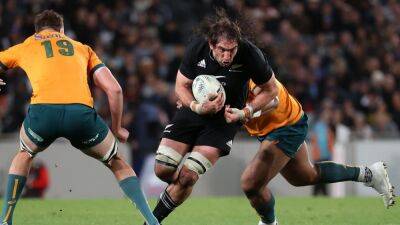 New Zealand crush Australia to claim Rugby Championship