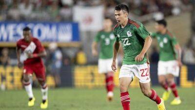 Lozano's late strike gives Mexico victory over Peru - channelnewsasia.com - Qatar - Colombia - Argentina - Australia - Mexico - Poland - Saudi Arabia - state California - Peru