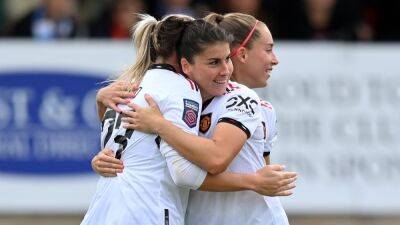 WSL wrap: Manchester United win again as Diane Caldwell makes Reading debut