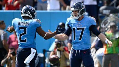 Titans never trail in keeping Raiders winless with win