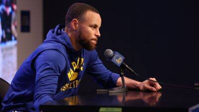 Warriors' Stephen Curry says he spoke with Adam Silver about Robert Sarver discipline, calls impending Suns sale 'exactly what should have happened'