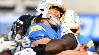 Los Angeles Chargers quarterback Justin Herbert 'didn't want to quit on the team' in 38-10 home loss