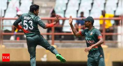 Shoriful Islam ends UAE hopes as Bangladesh win T20I opener - timesofindia.indiatimes.com - Uae - Bangladesh