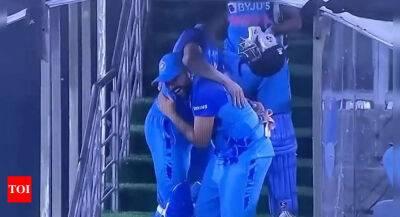 Viral video - Watch: Virat Kohli & Rohit Sharma's ecstatic celebrations after series win vs Australia