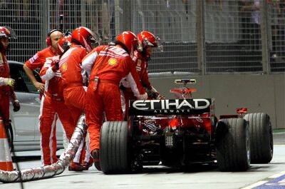 Lewis Hamilton - Felipe Massa - F1 Gold | How a stuck fuel pipe dashed Felipe Massa's 2008 championship hopes - news24.com - Brazil - county Hamilton - Singapore -  Singapore