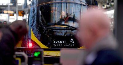 Rail delays between Manchester and London after a person was hit by a train - manchestereveningnews.co.uk - Manchester - London - county Midland